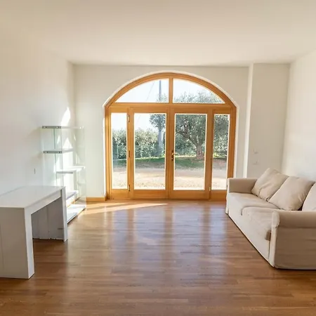 Madamadore Villa *