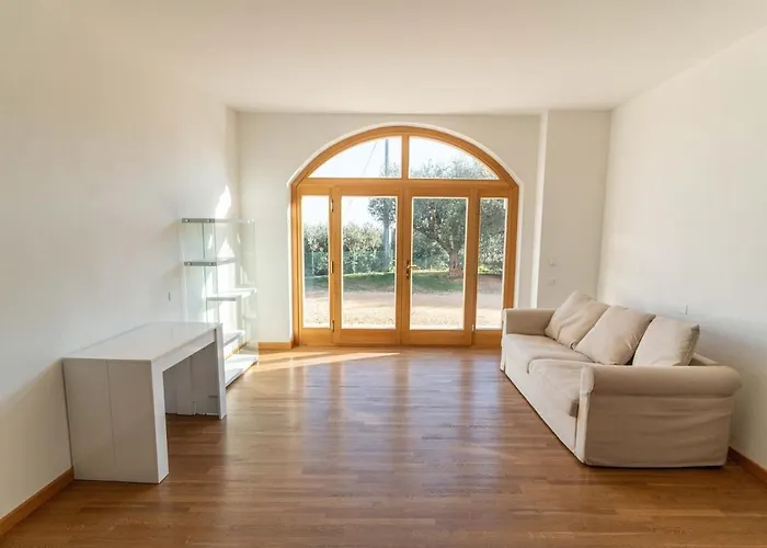 Madamadore Villa *